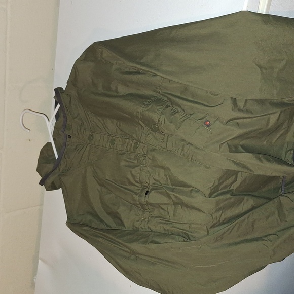 Mountain Hardwear wind jacket - Picture 3 of 4